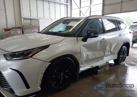 2023 Toyota Highlander Xse z USA, uszkodzony, nr VIN 5TDKDRAHXPS520803